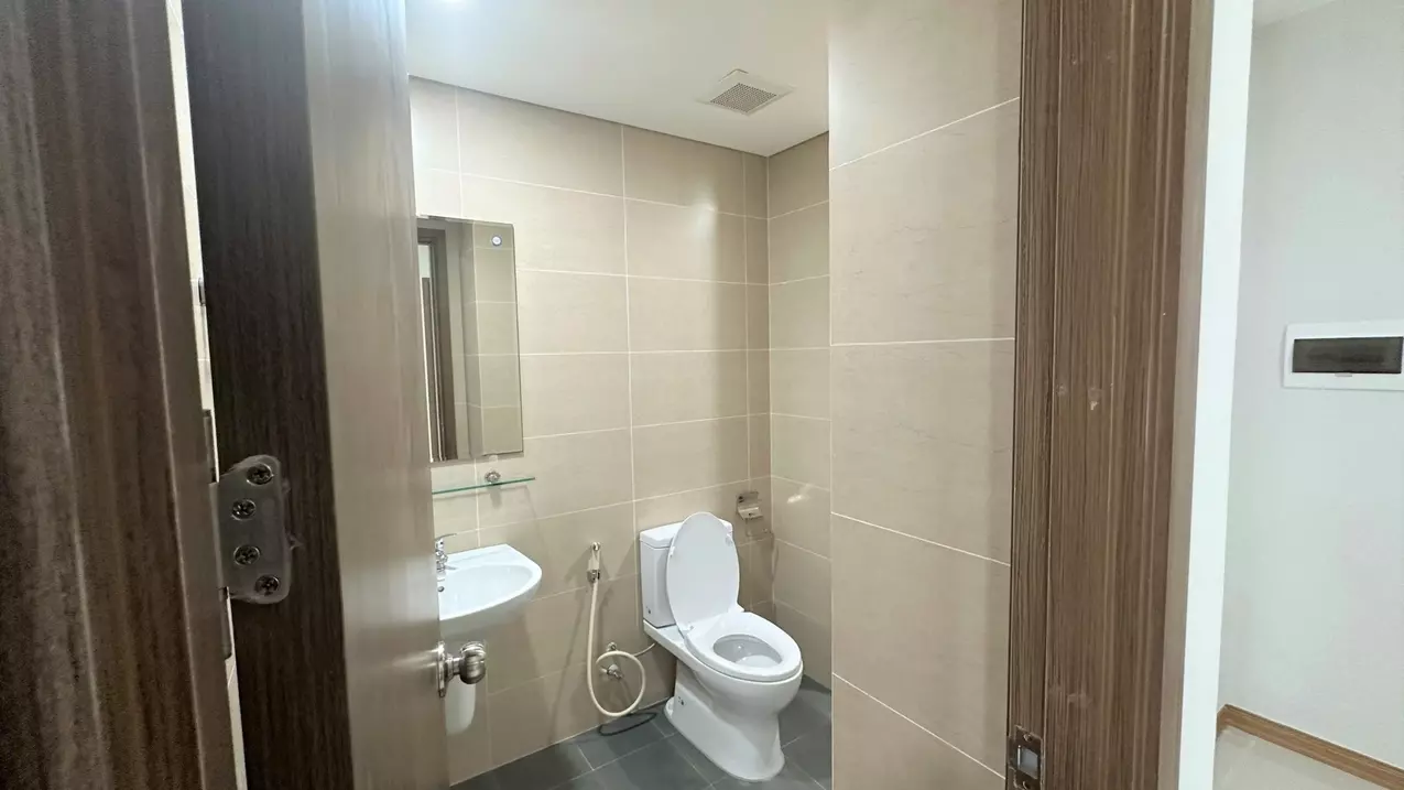 Bán căn hộ Rose Town 79 Ngọc Hồi 2 ngủ 2wc 66m đồ cơ bản giá bán 4.6 ty sẵn sổ đỏ-anh-3