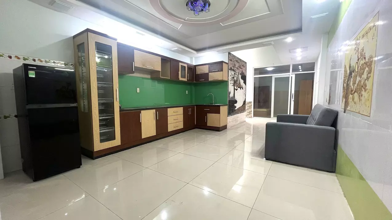 CĂN HỘ DỊCH VỤ FULL NỘI THẤT – TẦNG TRỆT RỘNG RÃI, GẦN SÂN GOLF TÂN SƠN NHẤT-anh-1