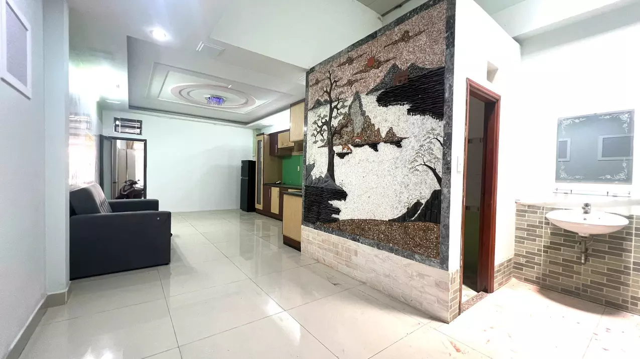 CĂN HỘ DỊCH VỤ FULL NỘI THẤT – TẦNG TRỆT RỘNG RÃI, GẦN SÂN GOLF TÂN SƠN NHẤT-anh-2