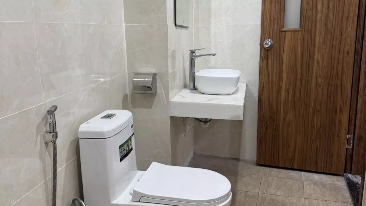 Chính chủ cho thuê căn hộ studio, dt 35m2, có thang máy, nội thất đầy đủ. LH: 0971883511-anh-4