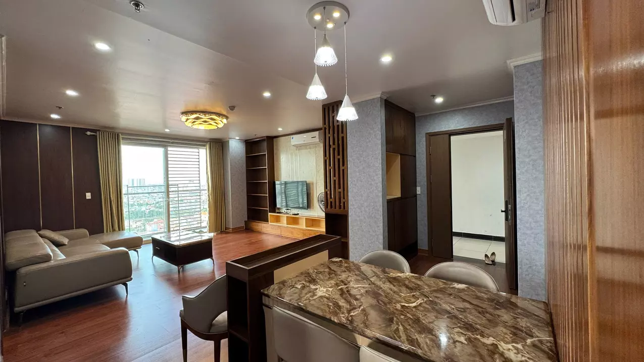 CHO THUÊ CĂN HỘ 3 PHÒNG NGỦ RỘNG NHẤT SHP PLAZA – VIEW SÂN VẬN ĐỘNG LẠCH TRAY-anh-2