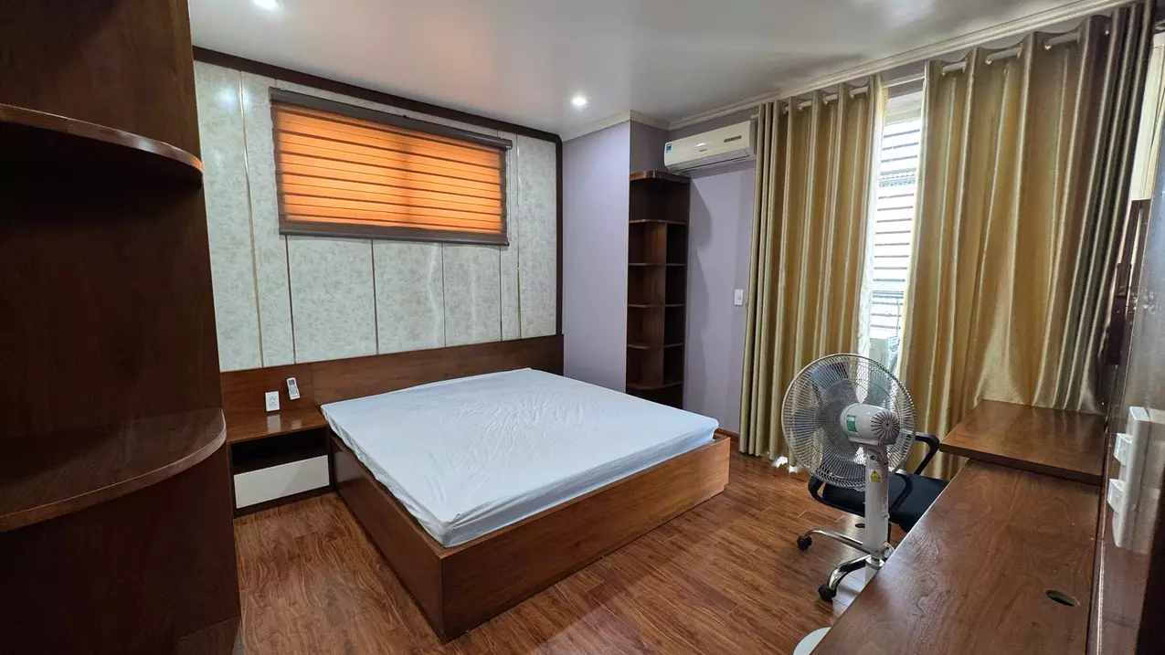 CHO THUÊ CĂN HỘ 3 PHÒNG NGỦ RỘNG NHẤT SHP PLAZA – VIEW SÂN VẬN ĐỘNG LẠCH TRAY-anh-4
