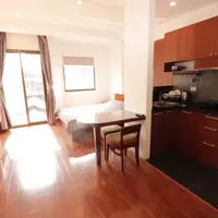 Cho thuê căn hộ dịch vụ ở Linh Lang có ban công giá 7,5 triệu-anh-12