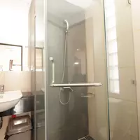 Cho thuê căn hộ dịch vụ ở Linh Lang có ban công giá 7,5 triệu-anh-13