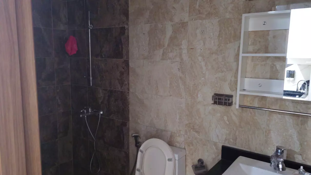 Cho thuê CC 3PN + 2WC tại T24 B2 Sky Central, 99m2, giá 16 triệu-anh-3