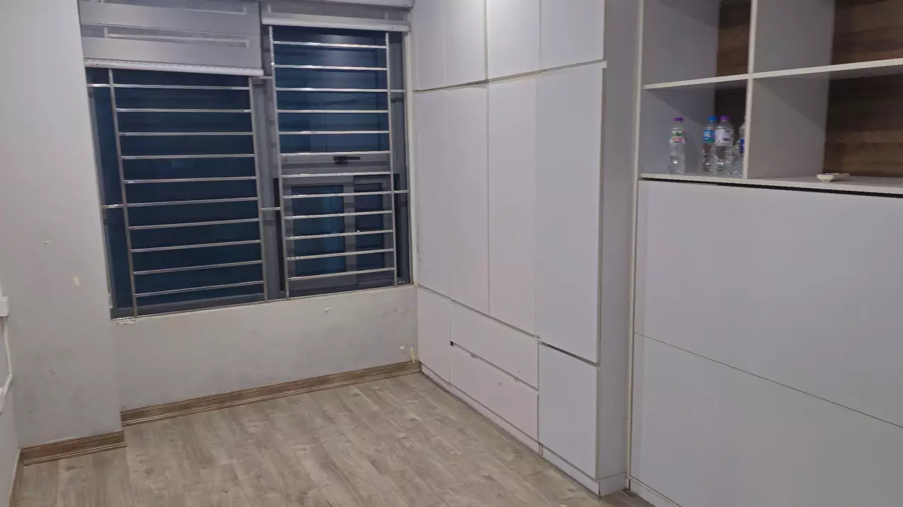 Cho thuê CC 3PN + 2WC tại T24 B2 Sky Central, 99m2, giá 16 triệu-anh-7