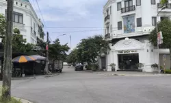 Cho thuê CC mini, có thang máy, gác xép, có ban công gần trường Bách-Kinh-Xây, 0981888335-anh-20