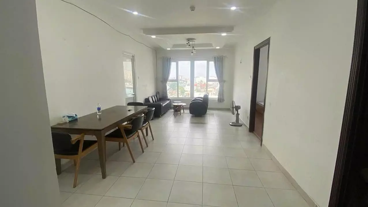 CHUYỂN CÔNG TÁC CẦN BÁN CĂN HỘ PHÚC YÊN 1, TẦNG 8, VIEW HỒ BƠI, DT 81 M2, 2PN+ 2WC, GIÁ 4,25 TỶ LH-anh-4