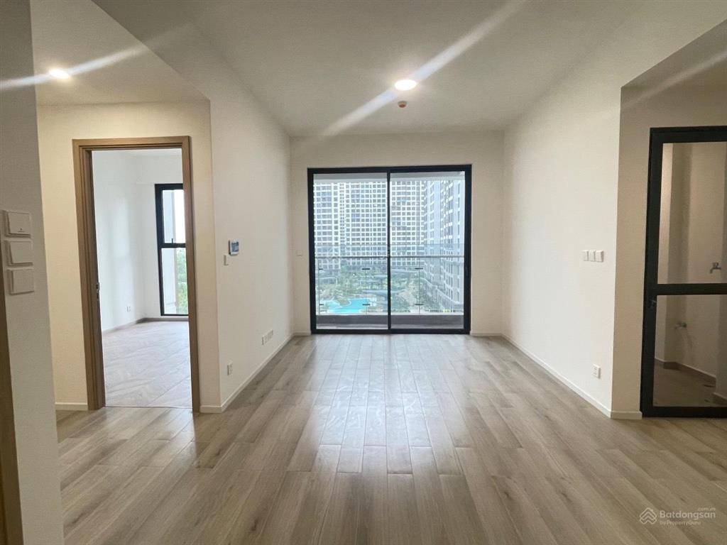 Bán siêu phẩm siêu hiếm 1pn+ view trực diện hồ bơi tầng trung thoáng masteri center point-anh-3