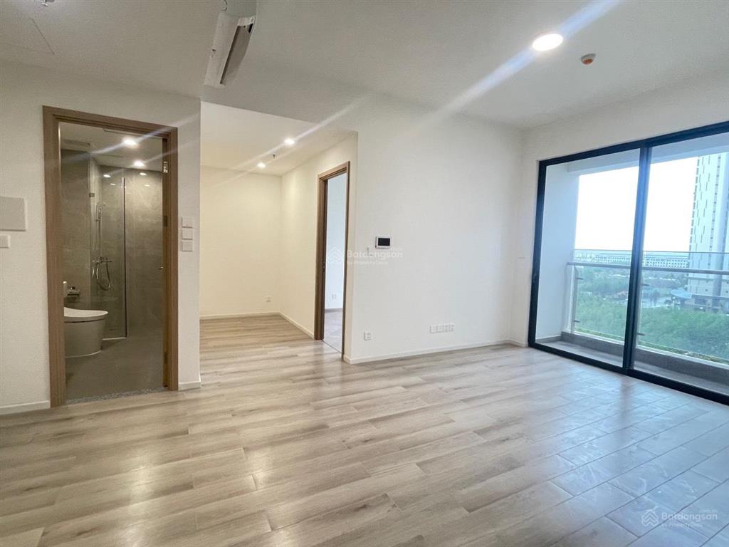 Bán siêu phẩm siêu hiếm 1pn+ view trực diện hồ bơi tầng trung thoáng masteri center point-anh-4