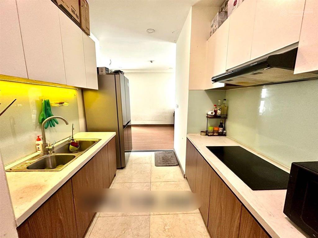 Chính chủ bán căn hộ 75m2, tầng trung, căn góc, view triệu đô nhìn toàn cảnh thành phố. full đồ-anh-2