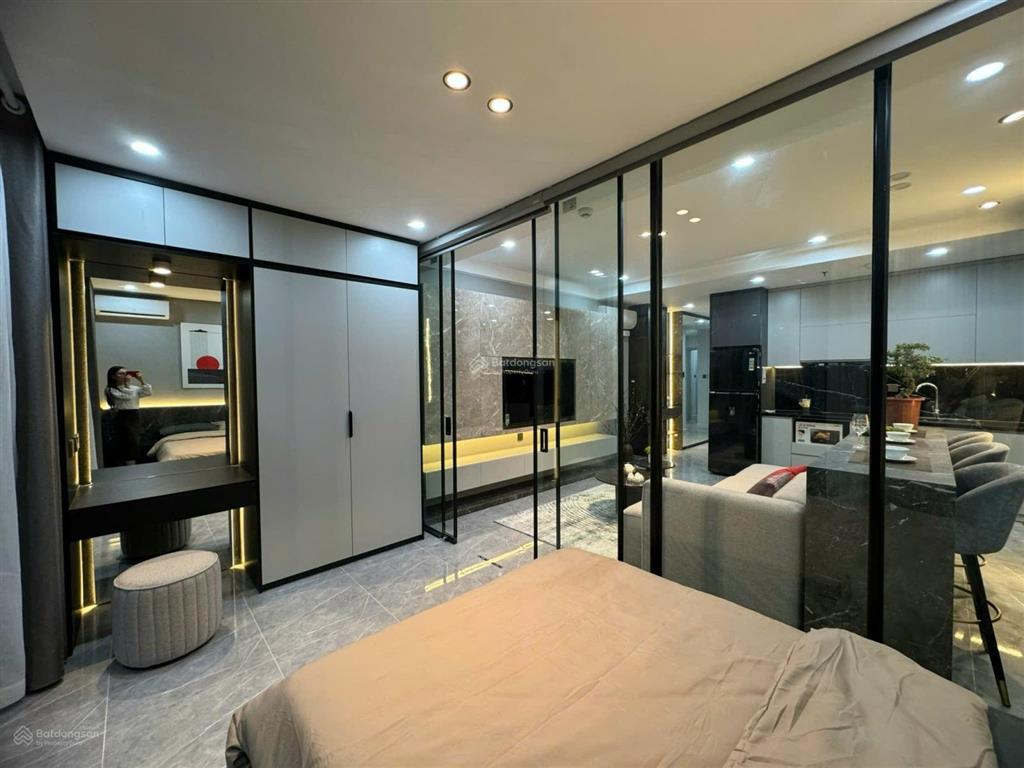 Chính chủ cần cho thuê căn 2 phòng ngủ, nội thất hoàn thiện, giá 15tr/tháng, discovery complex-anh-3