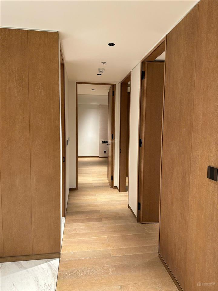 Cho thuê căn 3pn 120m2 full nội thất cơ bản view sông, 134tr/th tòa sea jw mariott, miễn pql-anh-6