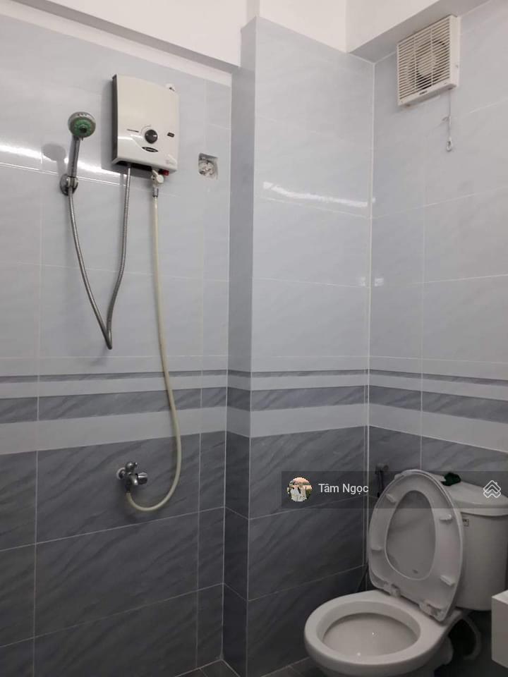 Chủ nhà cần ra gấp cc tôn thất thuyết q4, dt 61m1, 2pn, 2wc, giá 1,64 tỷ view đẹp, giá tốt-anh-2