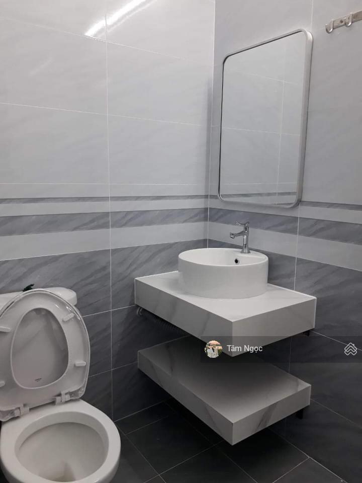 Chủ nhà cần ra gấp cc tôn thất thuyết q4, dt 61m1, 2pn, 2wc, giá 1,64 tỷ view đẹp, giá tốt-anh-4
